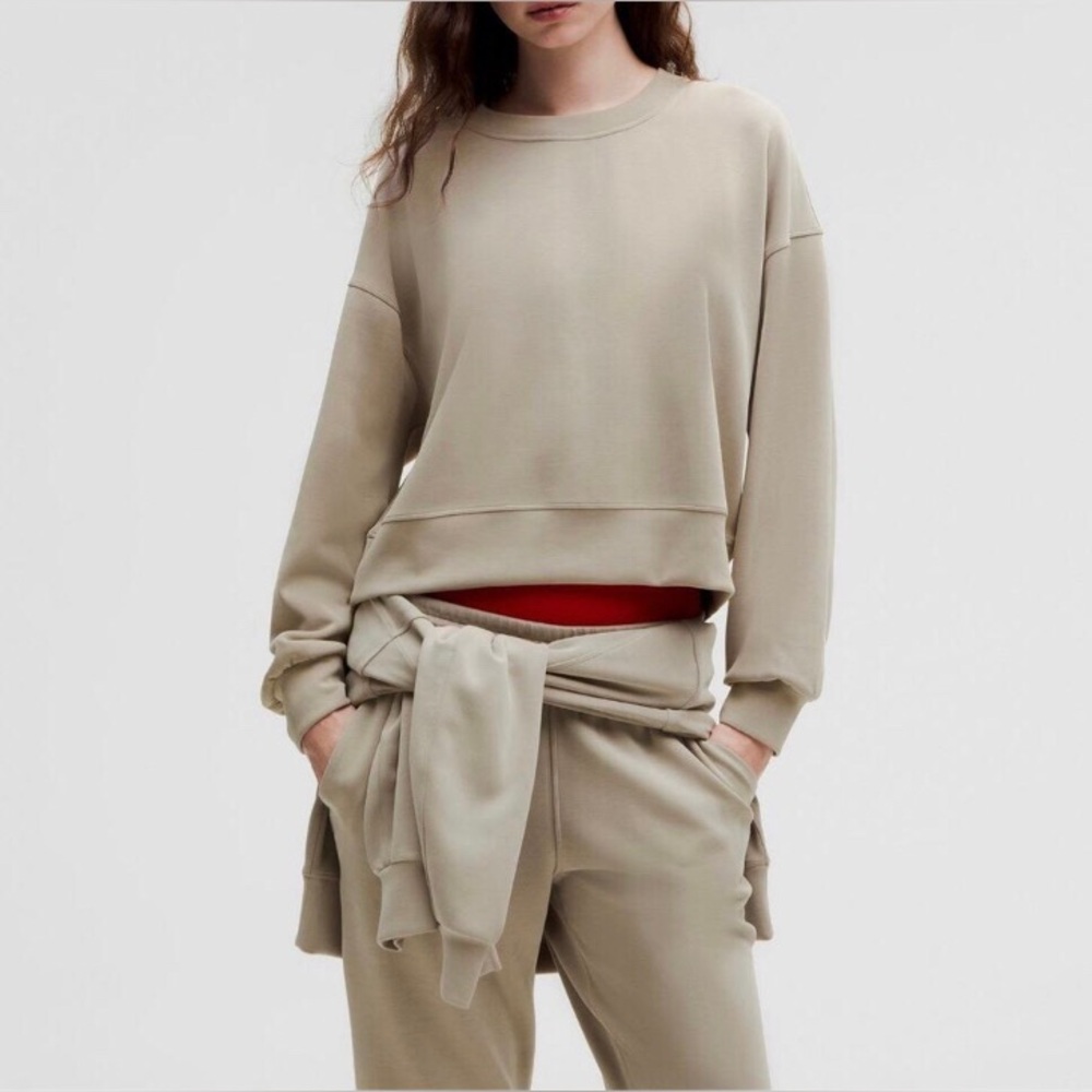 NWT Lululemon Softstreme Perfectly Oversized Cropped Crew Riverstone 14 Large